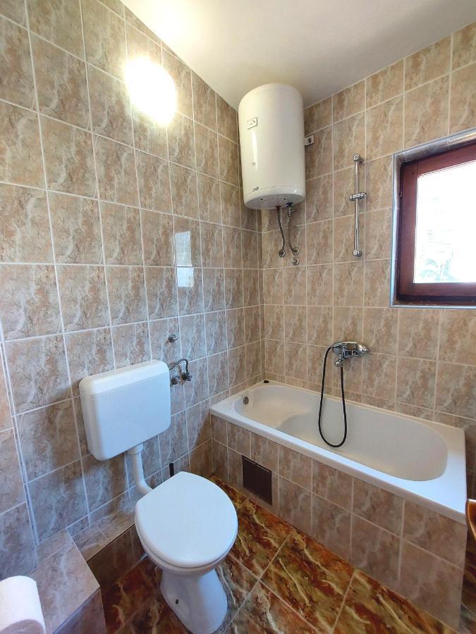 Apartmani Korljan Gradac  Exterior foto
