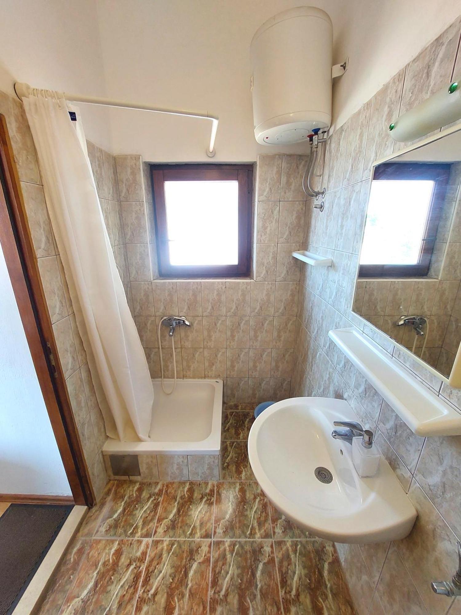 Apartmani Korljan Gradac  Exterior foto